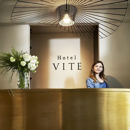 Vite - By Naman Hotellerie Szálloda Róma