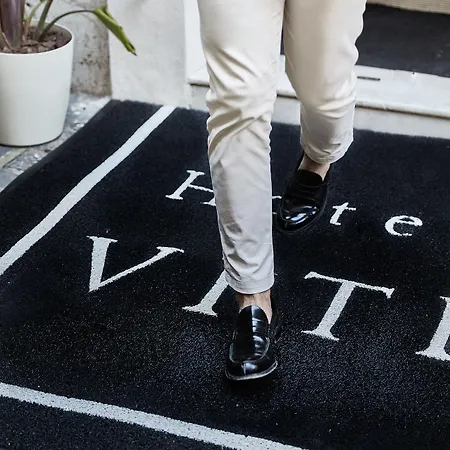 Vite - By Naman Hotellerie Szálloda Róma