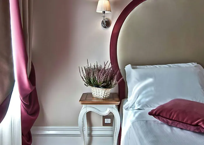 Vite - By Naman Hotellerie فندق