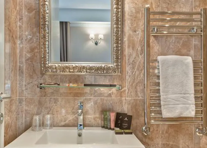 Vite - By Naman Hotellerie 3*