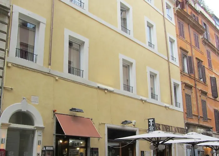 Vite - By Naman Hotellerie فندق روما